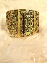 Load image into Gallery viewer, Isis Cuff Bracelet
